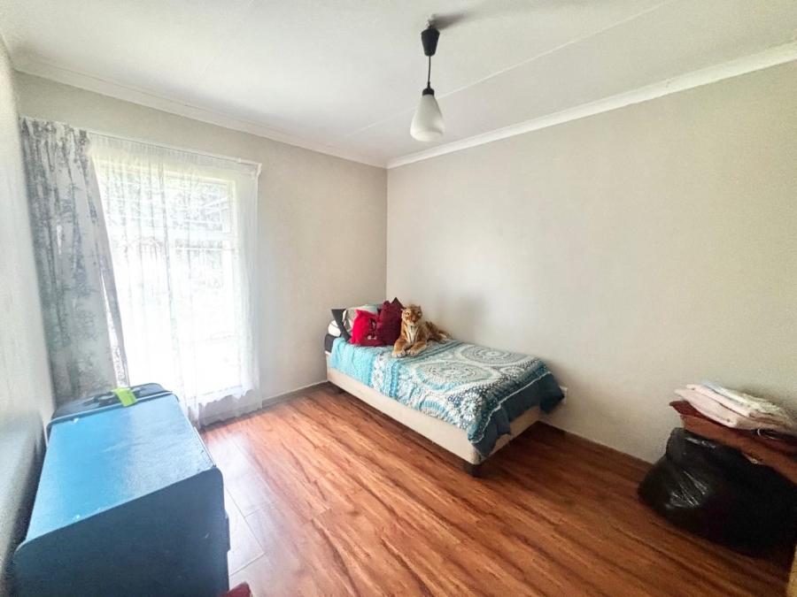 5 Bedroom Property for Sale in Cosmosrand Mpumalanga