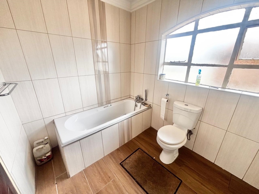 4 Bedroom Property for Sale in Noordrand Mpumalanga