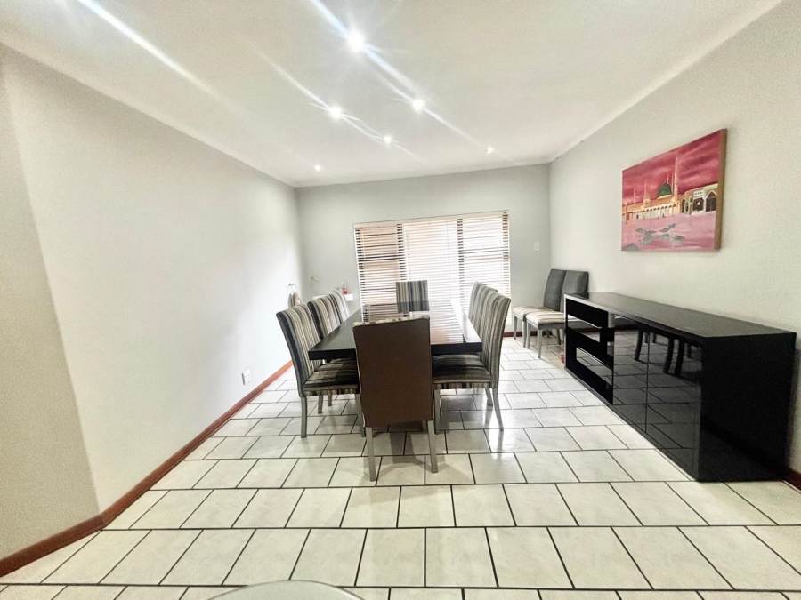 5 Bedroom Property for Sale in Trichardt Mpumalanga
