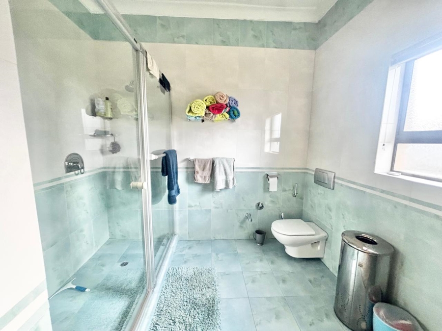 5 Bedroom Property for Sale in Trichardt Mpumalanga