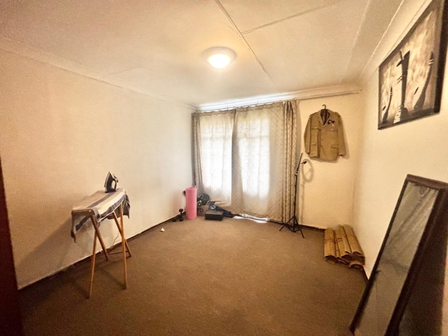 4 Bedroom Property for Sale in Cosmosrand Mpumalanga