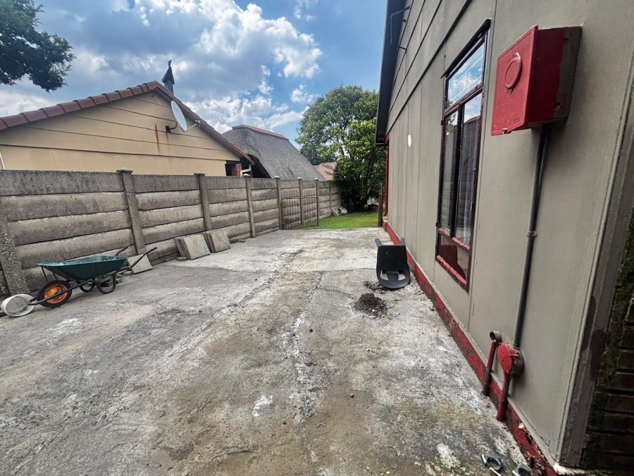 4 Bedroom Property for Sale in Cosmosrand Mpumalanga