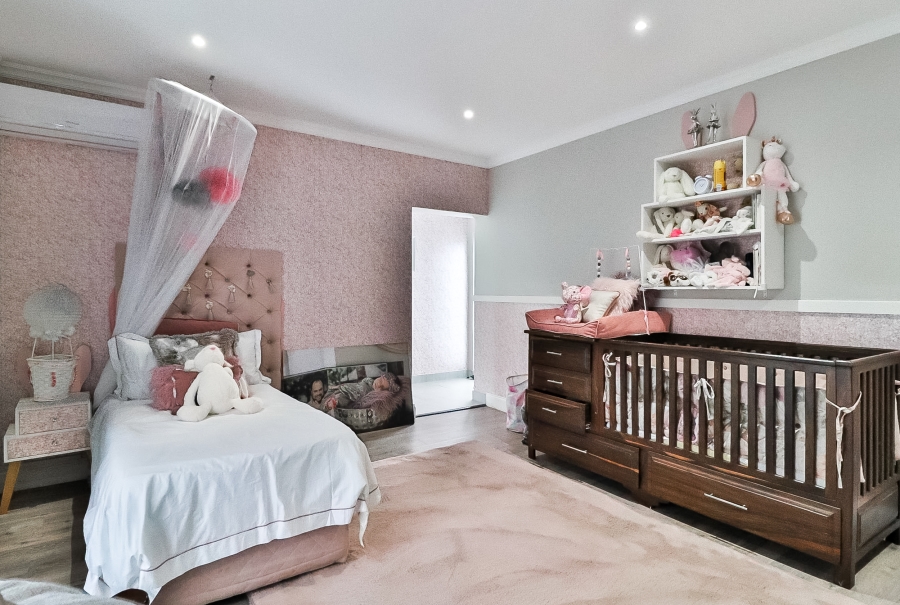 6 Bedroom Property for Sale in The Rest Nature Estate Mpumalanga