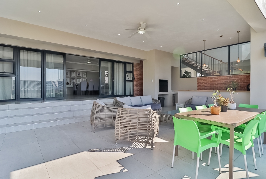 6 Bedroom Property for Sale in The Rest Nature Estate Mpumalanga
