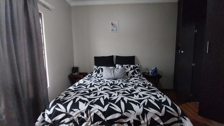 To Let 2 Bedroom Property for Rent in Terra Nova Mpumalanga