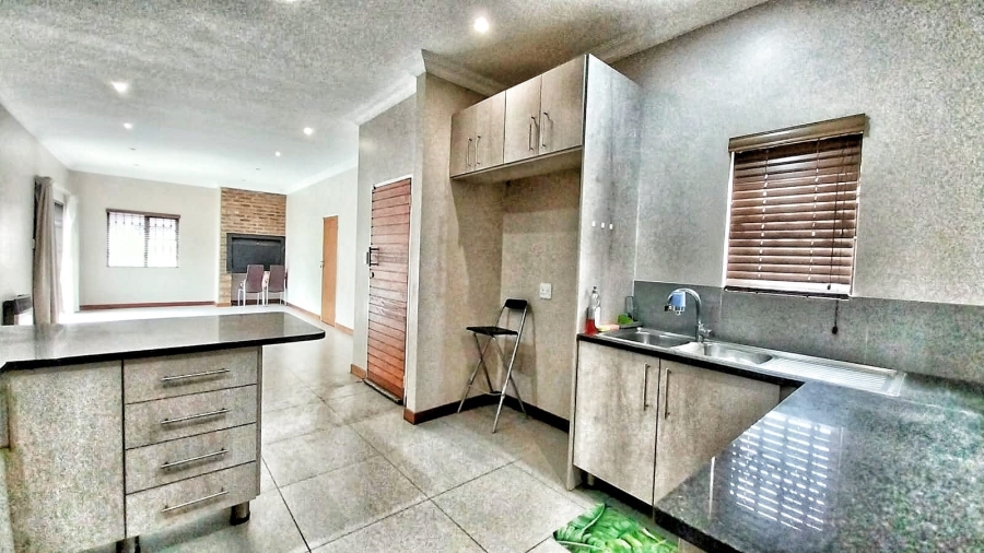 3 Bedroom Property for Sale in Terra Nova Mpumalanga