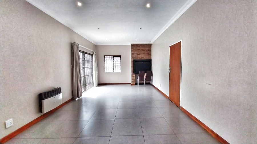 3 Bedroom Property for Sale in Terra Nova Mpumalanga