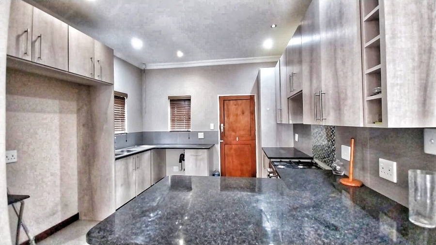 To Let 3 Bedroom Property for Rent in Terra Nova Mpumalanga