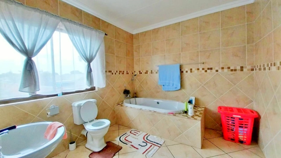 10 Bedroom Property for Sale in Secunda Mpumalanga