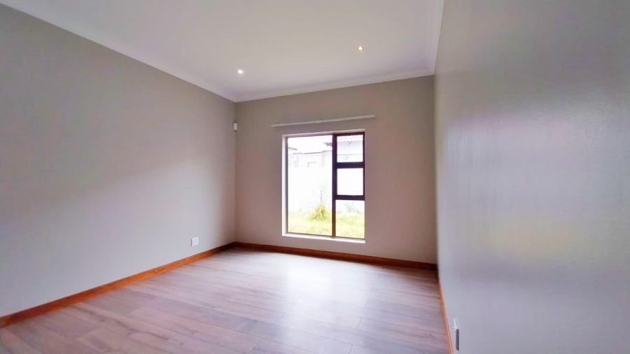 To Let 3 Bedroom Property for Rent in Terra Nova Mpumalanga