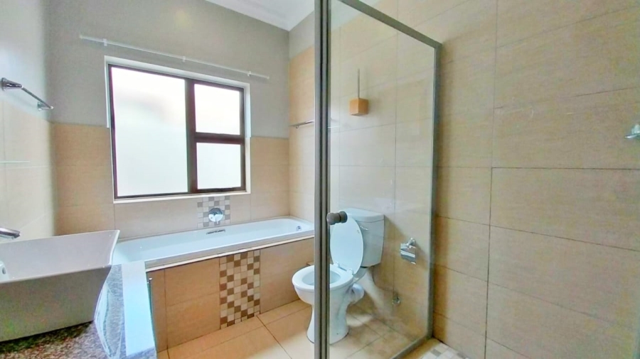 To Let 3 Bedroom Property for Rent in Terra Nova Mpumalanga