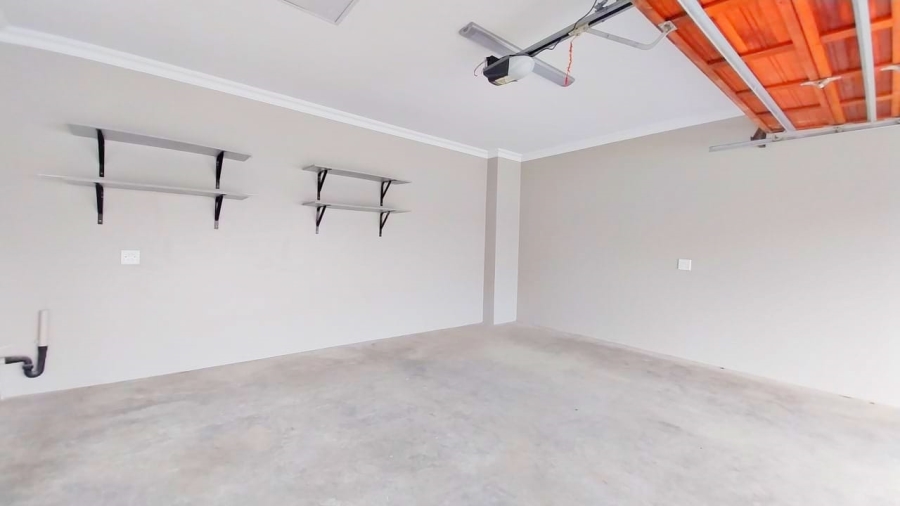 To Let 3 Bedroom Property for Rent in Terra Nova Mpumalanga