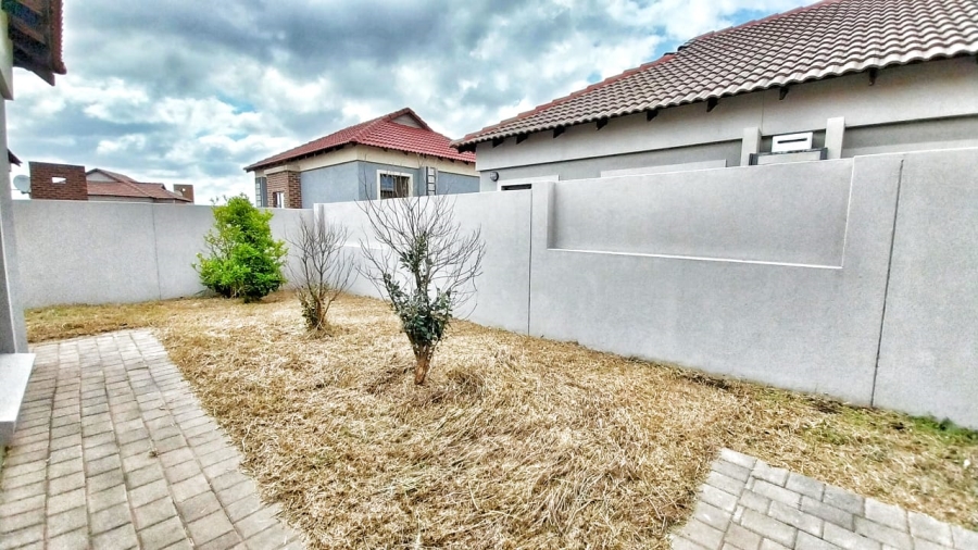 To Let 3 Bedroom Property for Rent in Terra Nova Mpumalanga