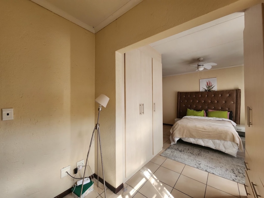 2 Bedroom Property for Sale in Nelspruit Ext 2 Mpumalanga