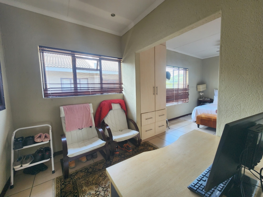 3 Bedroom Property for Sale in Nelspruit Ext 2 Mpumalanga