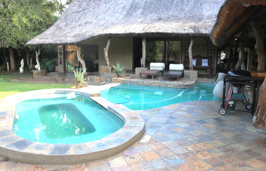 4 Bedroom Property for Sale in Marloth Park Mpumalanga