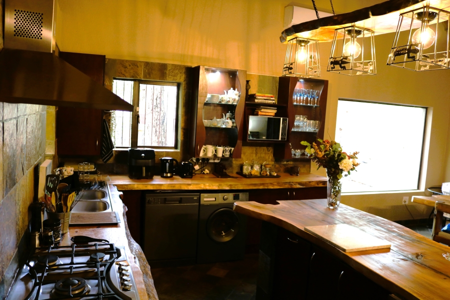 4 Bedroom Property for Sale in Marloth Park Mpumalanga