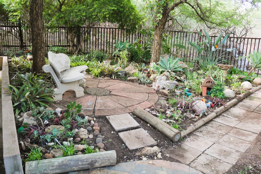 4 Bedroom Property for Sale in Marloth Park Mpumalanga