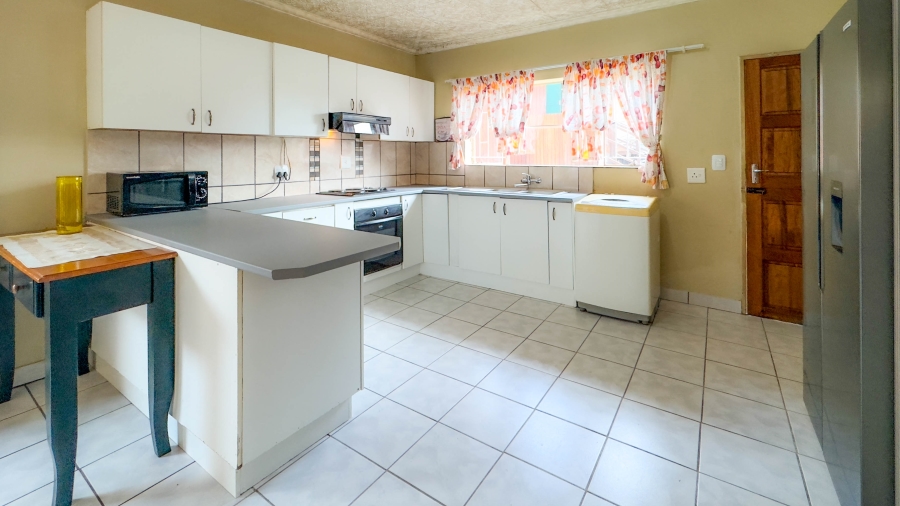 3 Bedroom Property for Sale in West Acres Mpumalanga