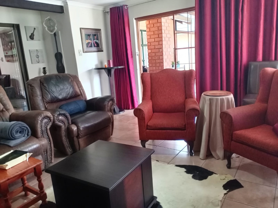 3 Bedroom Property for Sale in Secunda Mpumalanga