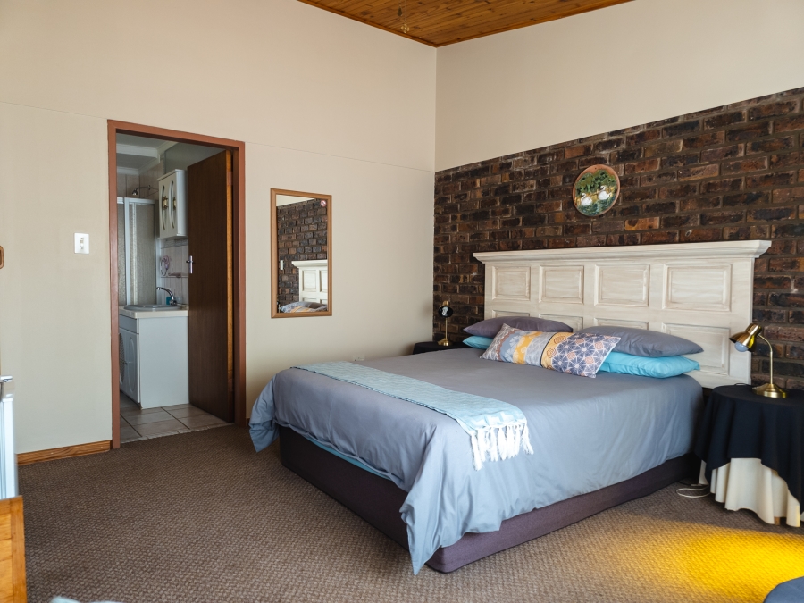 5 Bedroom Property for Sale in Dullstroom Mpumalanga