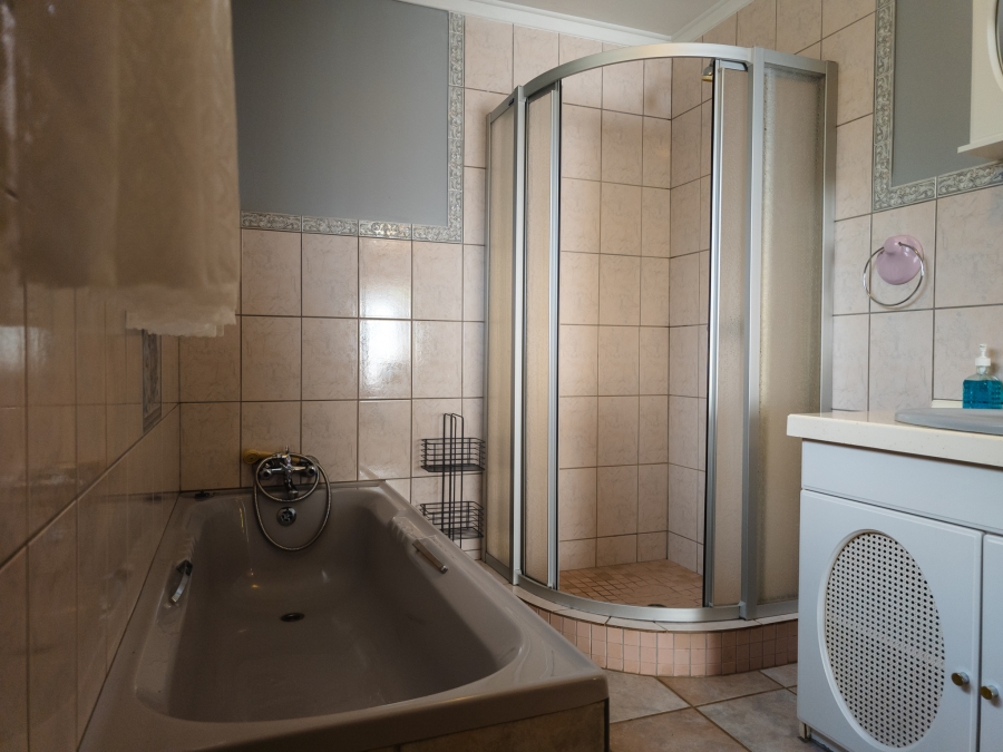 5 Bedroom Property for Sale in Dullstroom Mpumalanga