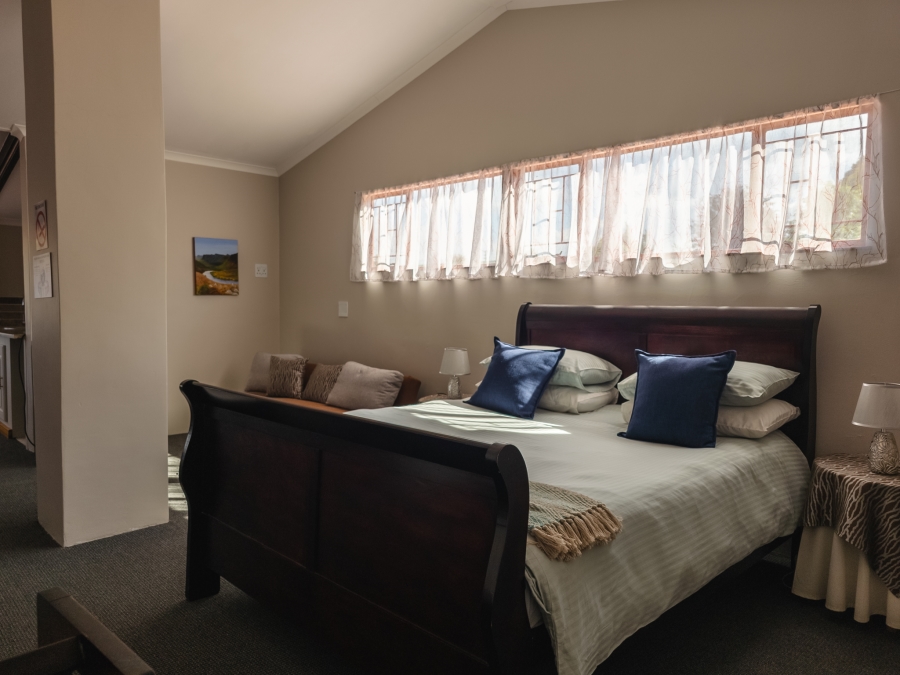 5 Bedroom Property for Sale in Dullstroom Mpumalanga