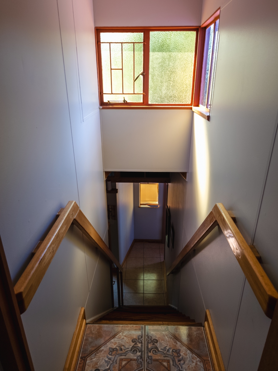 5 Bedroom Property for Sale in Dullstroom Mpumalanga