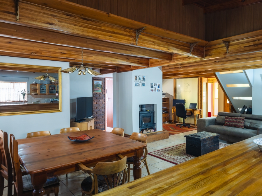 5 Bedroom Property for Sale in Dullstroom Mpumalanga