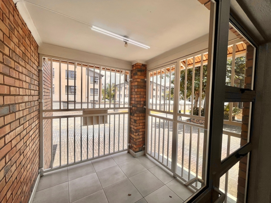 To Let commercial Property for Rent in Sonheuwel Mpumalanga