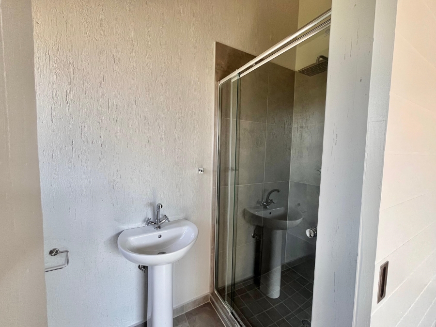 2 Bedroom Property for Sale in Nelspruit Ext 37 Mpumalanga
