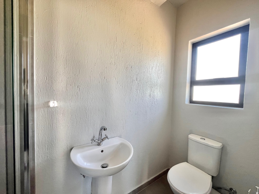 2 Bedroom Property for Sale in Nelspruit Ext 37 Mpumalanga