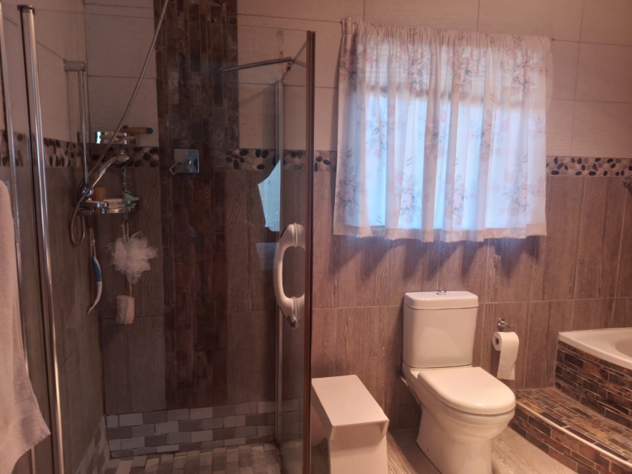 3 Bedroom Property for Sale in Ben Fleur Mpumalanga