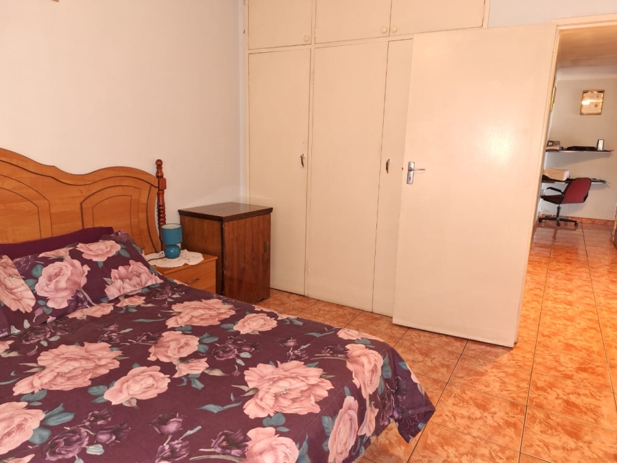 5 Bedroom Property for Sale in Duvha Park Mpumalanga