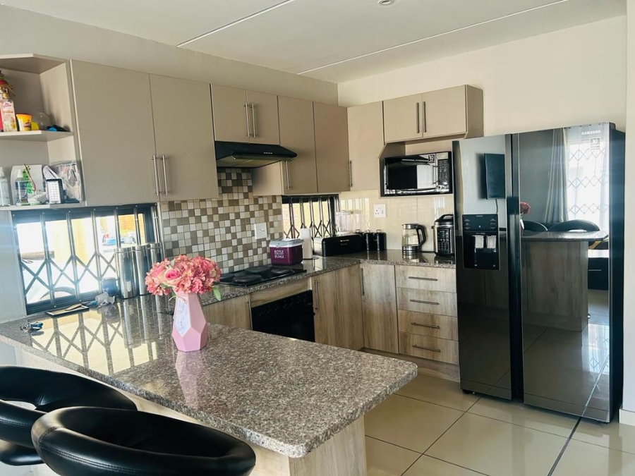 3 Bedroom Property for Sale in Jackaroo Park Mpumalanga