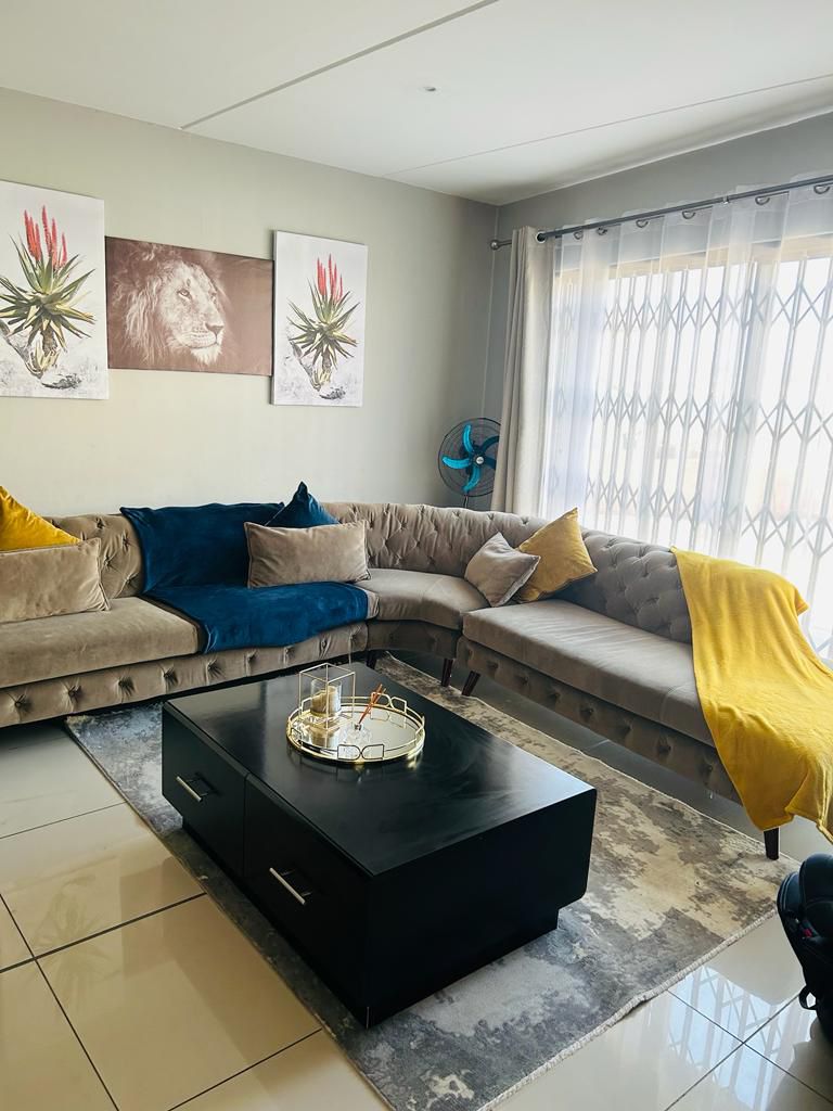 3 Bedroom Property for Sale in Jackaroo Park Mpumalanga