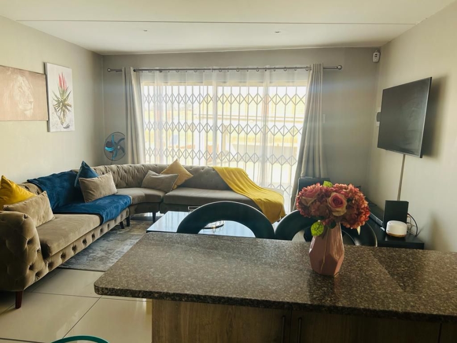 3 Bedroom Property for Sale in Jackaroo Park Mpumalanga
