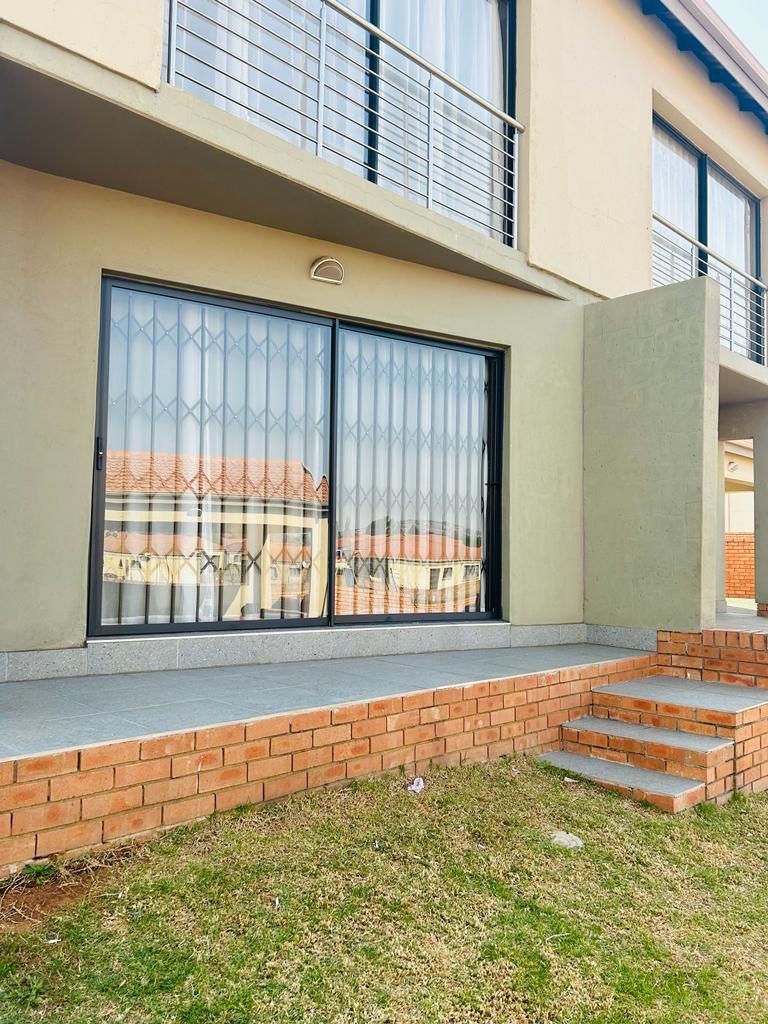 3 Bedroom Property for Sale in Jackaroo Park Mpumalanga