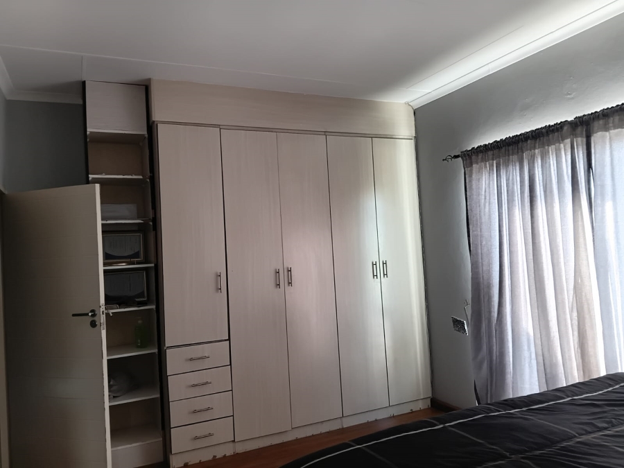 3 Bedroom Property for Sale in Hoeveld Park Mpumalanga