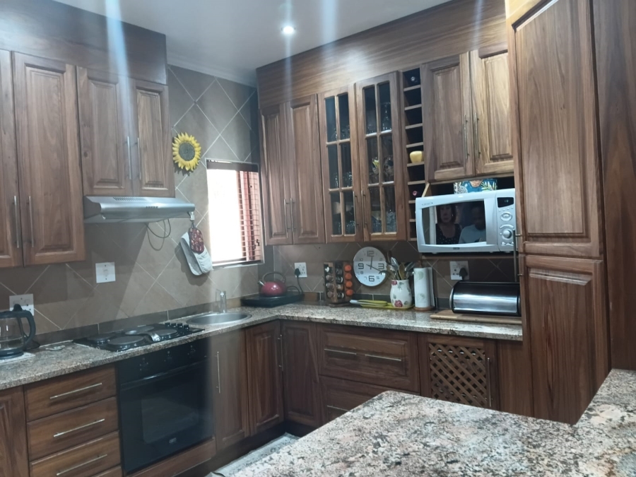 3 Bedroom Property for Sale in Reyno Ridge Mpumalanga