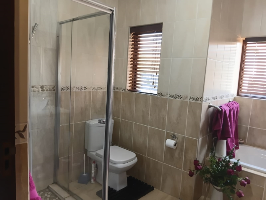 3 Bedroom Property for Sale in Reyno Ridge Mpumalanga