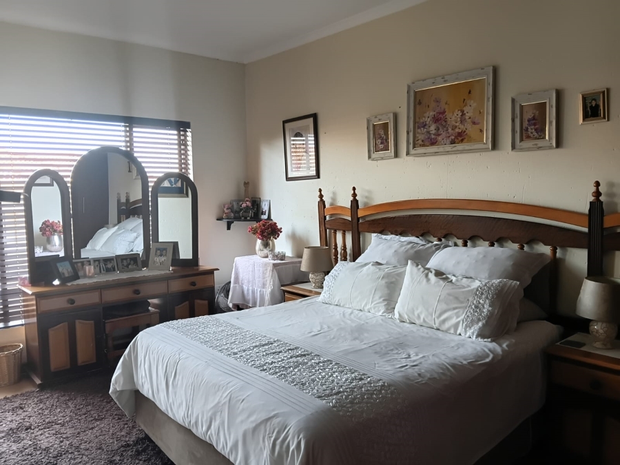 3 Bedroom Property for Sale in Reyno Ridge Mpumalanga