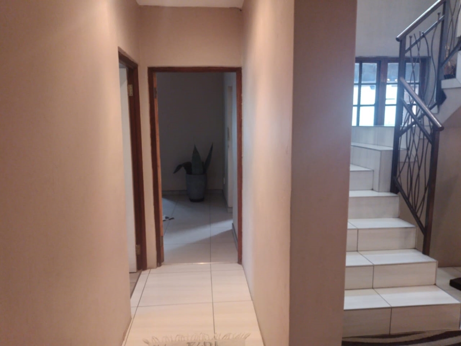 4 Bedroom Property for Sale in Bankenveld Mpumalanga