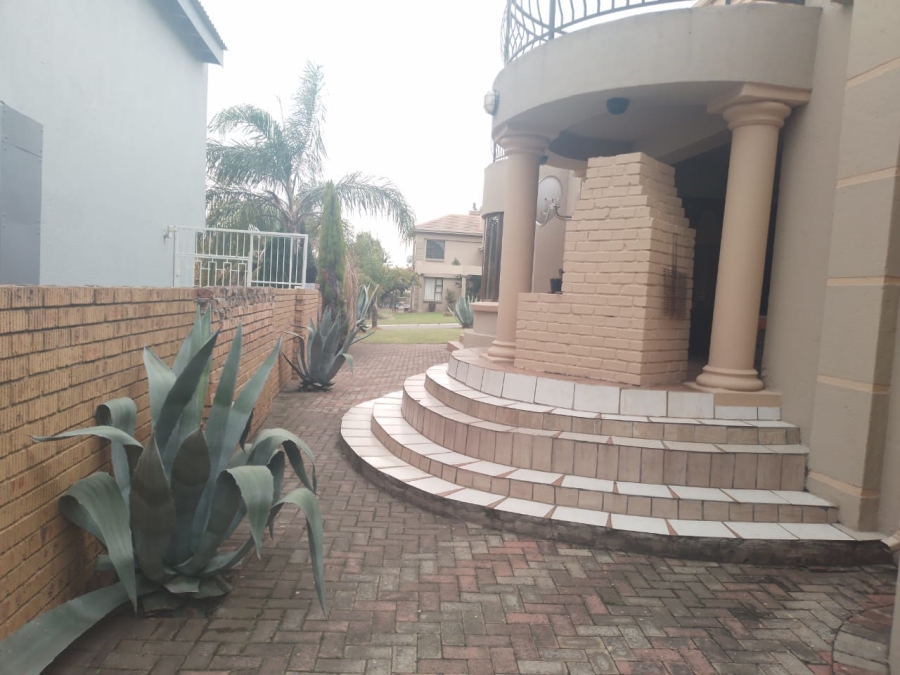4 Bedroom Property for Sale in Bankenveld Mpumalanga