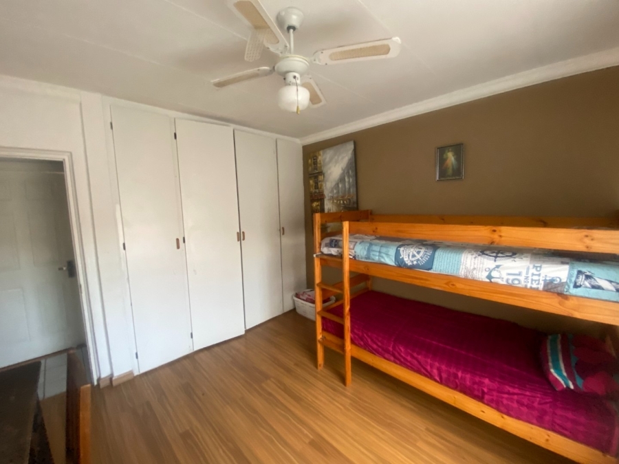 To Let 2 Bedroom Property for Rent in White River Mpumalanga