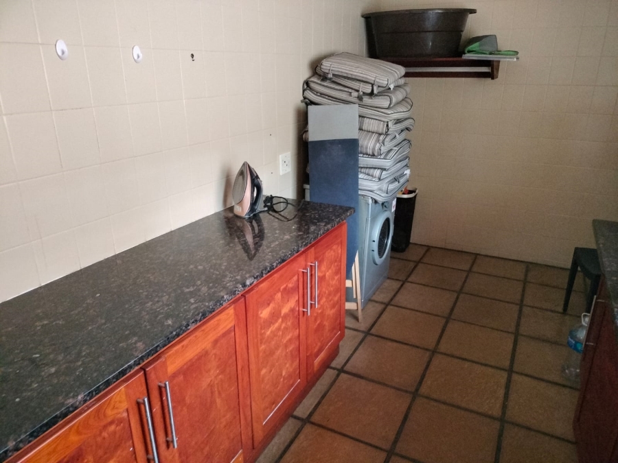 To Let 4 Bedroom Property for Rent in Steiltes Mpumalanga