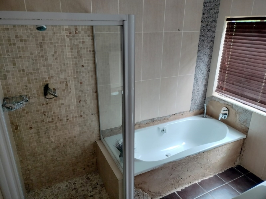 To Let 4 Bedroom Property for Rent in Steiltes Mpumalanga