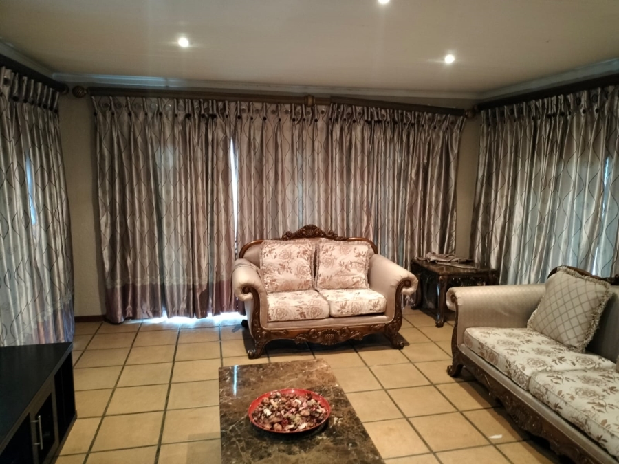 To Let 4 Bedroom Property for Rent in Steiltes Mpumalanga