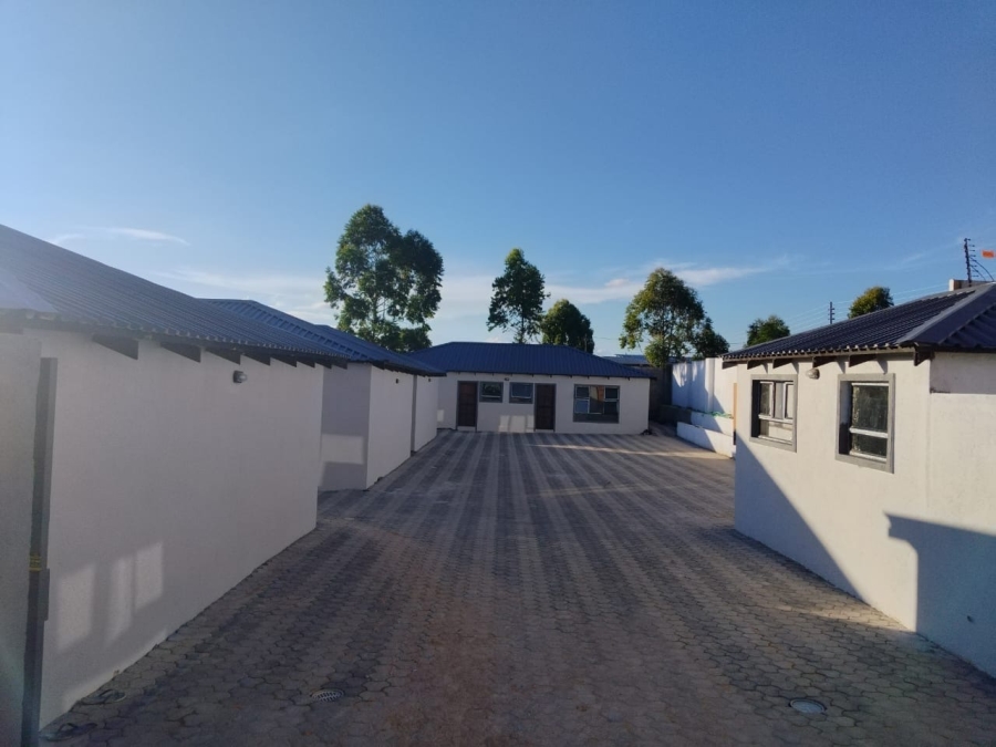 To Let 1 Bedroom Property for Rent in Msholozi Mpumalanga