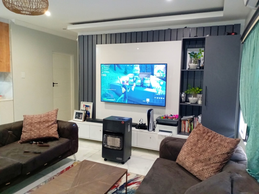 3 Bedroom Property for Sale in Noordrand Mpumalanga